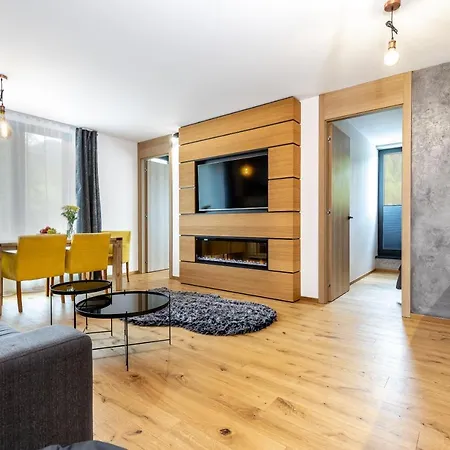 Rv Sapphire Apartment