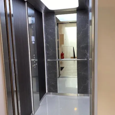 Rv Sapphire Apartment